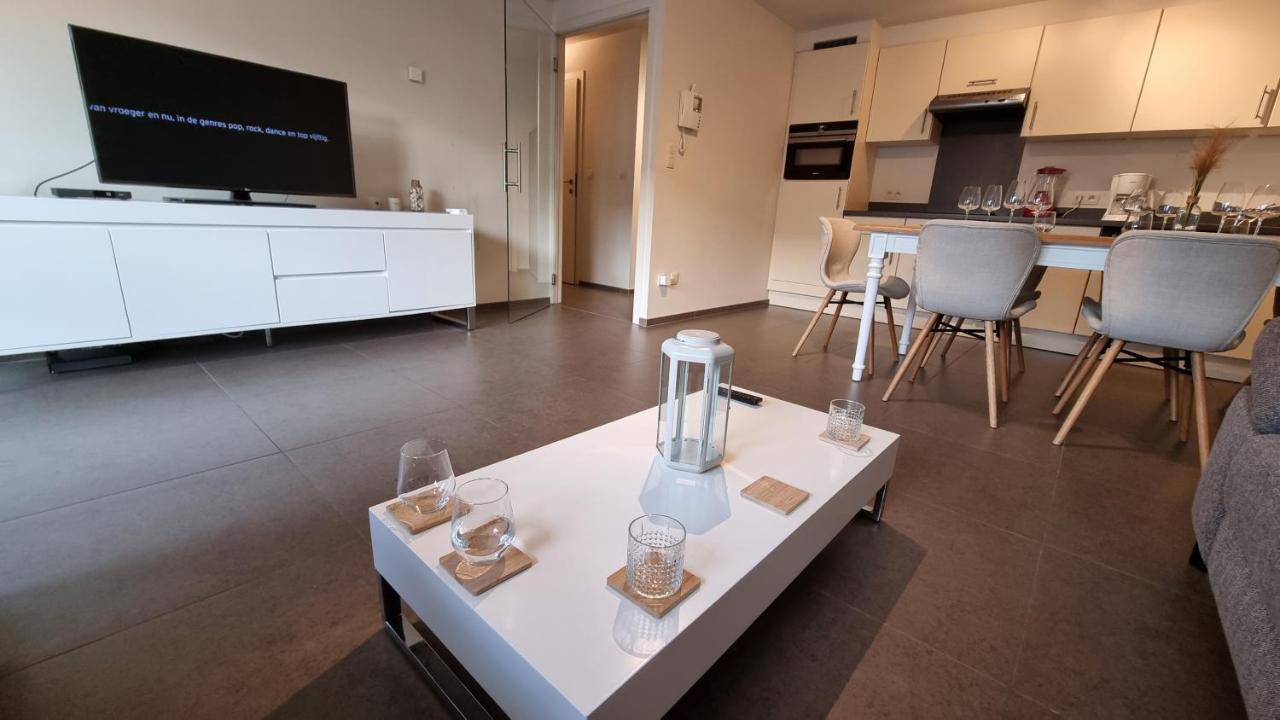 Sans Souci Superior - Ruim, Lichtrijk Met Prive Parking * Nieuwpoort