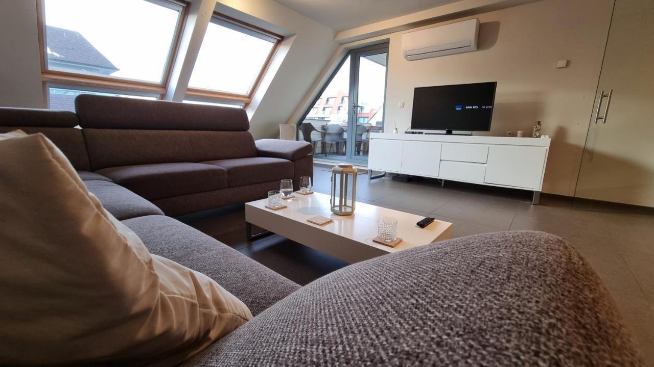 Sans Souci Superior - Ruim, Lichtrijk Met Prive Parking Apartamento *