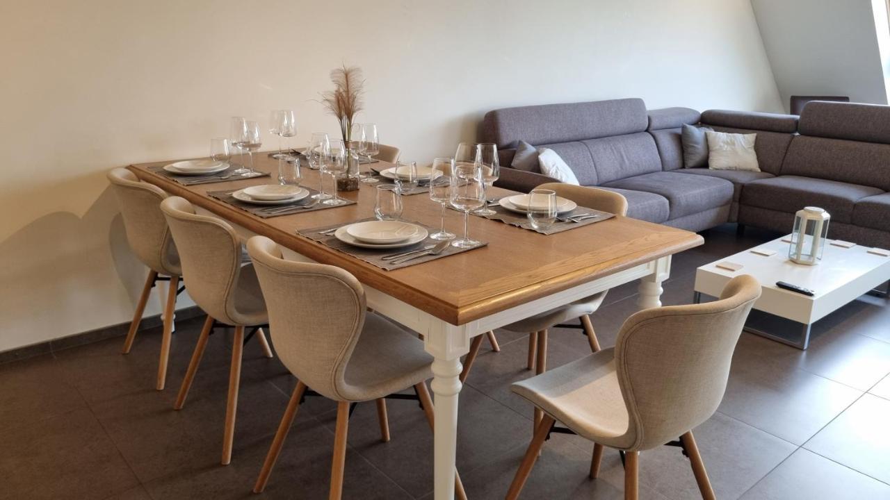 Sans Souci Superior - Ruim, Lichtrijk Met Prive Parking Apartamento